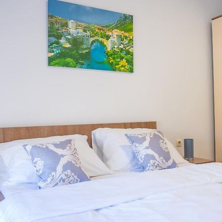 מוסטר Mila Apartments מראה חיצוני תמונה