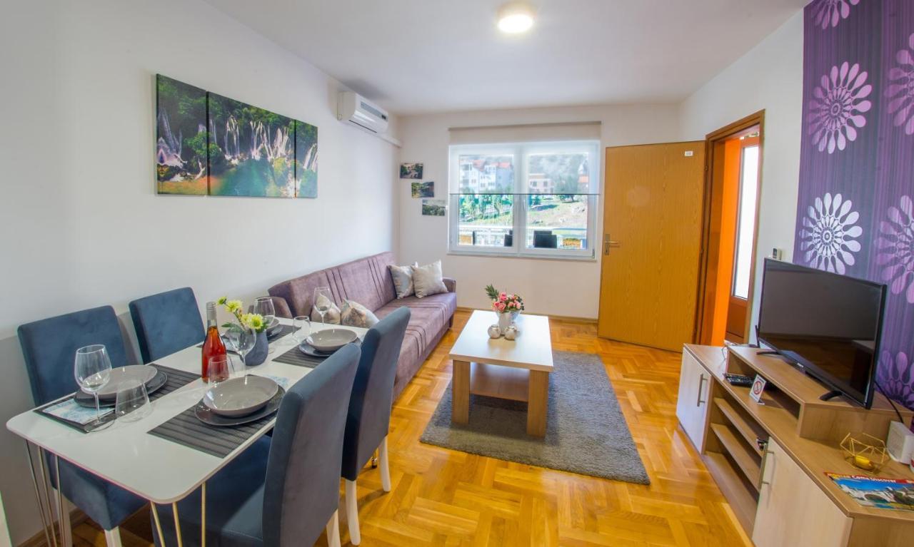 מוסטר Mila Apartments מראה חיצוני תמונה