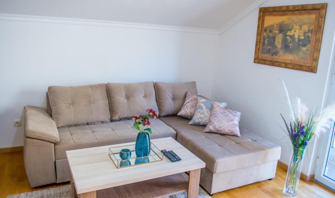מוסטר Mila Apartments מראה חיצוני תמונה