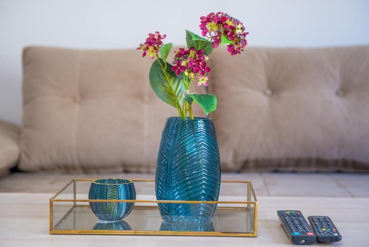 מוסטר Mila Apartments מראה חיצוני תמונה